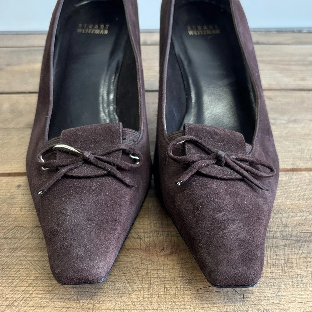 Stuart Weitzman Dark Brown Suede Heels - Picture 3 of 8